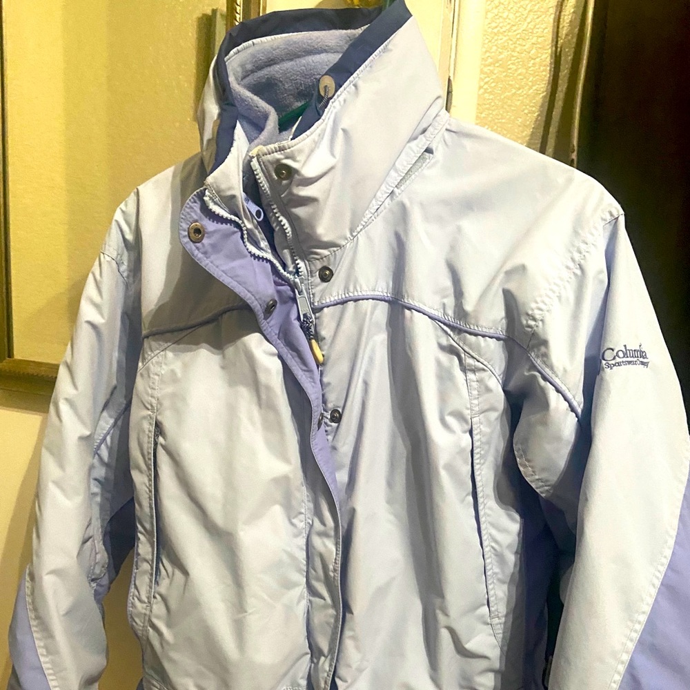 Small Colombia jacket snow proof